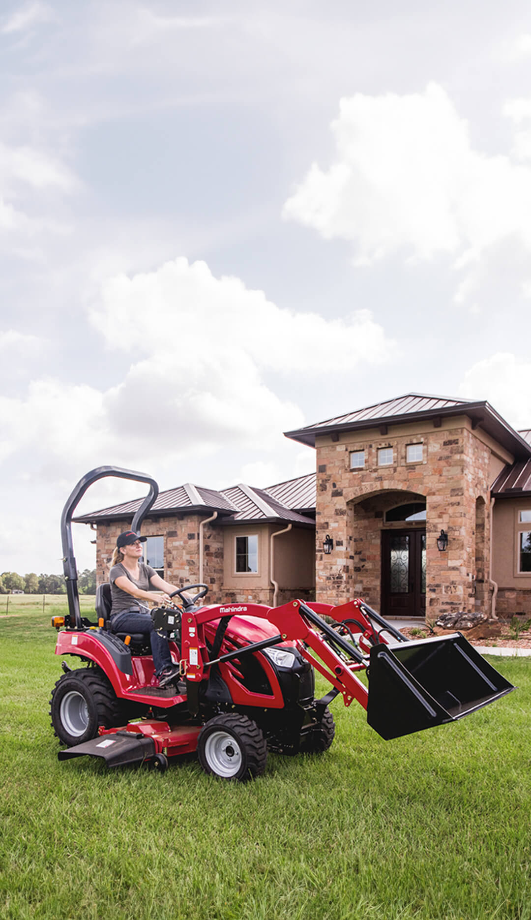eMax 20S with loader
